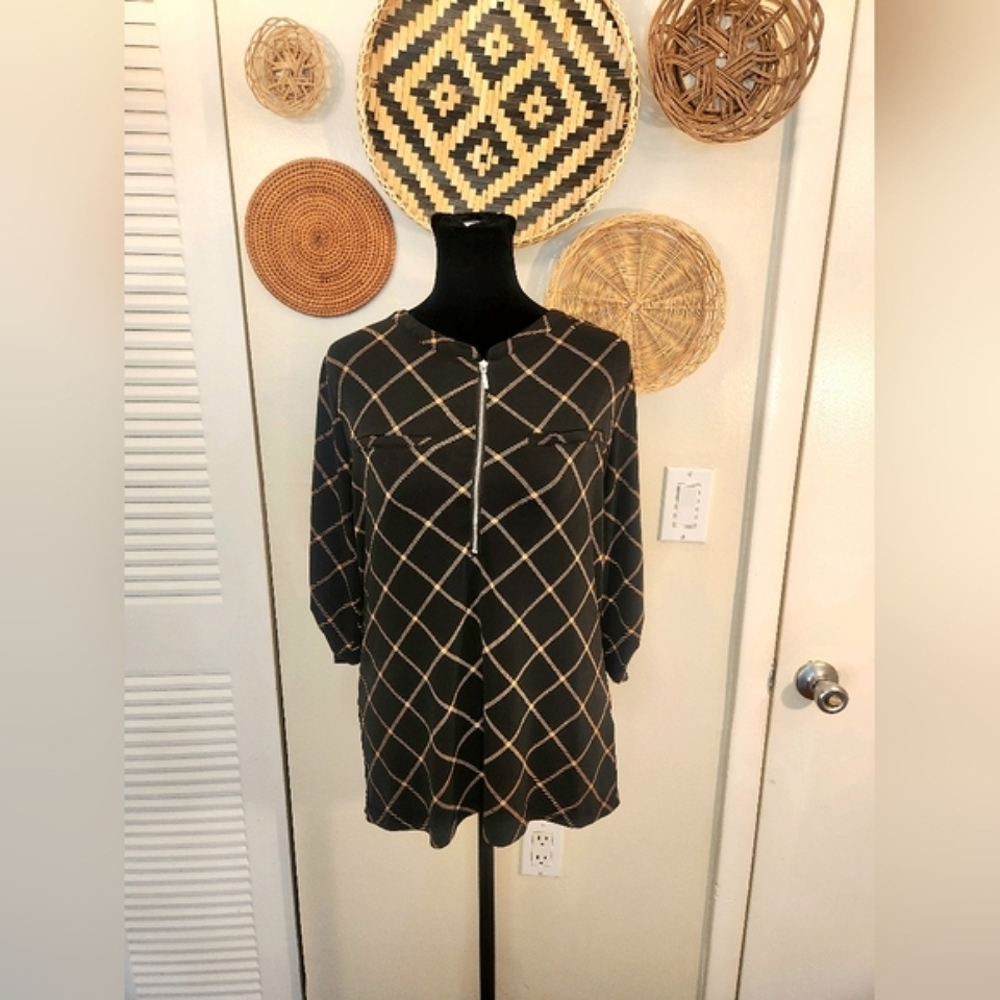 New York & Company Chic Black and Tan Geometric Blouse